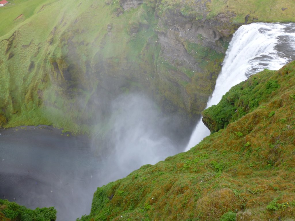 skogafoss5.jpg