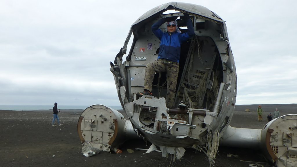 solheimasandurdc3planewreck31.jpg