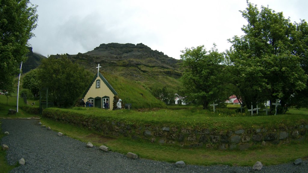 hofskirkja.jpg