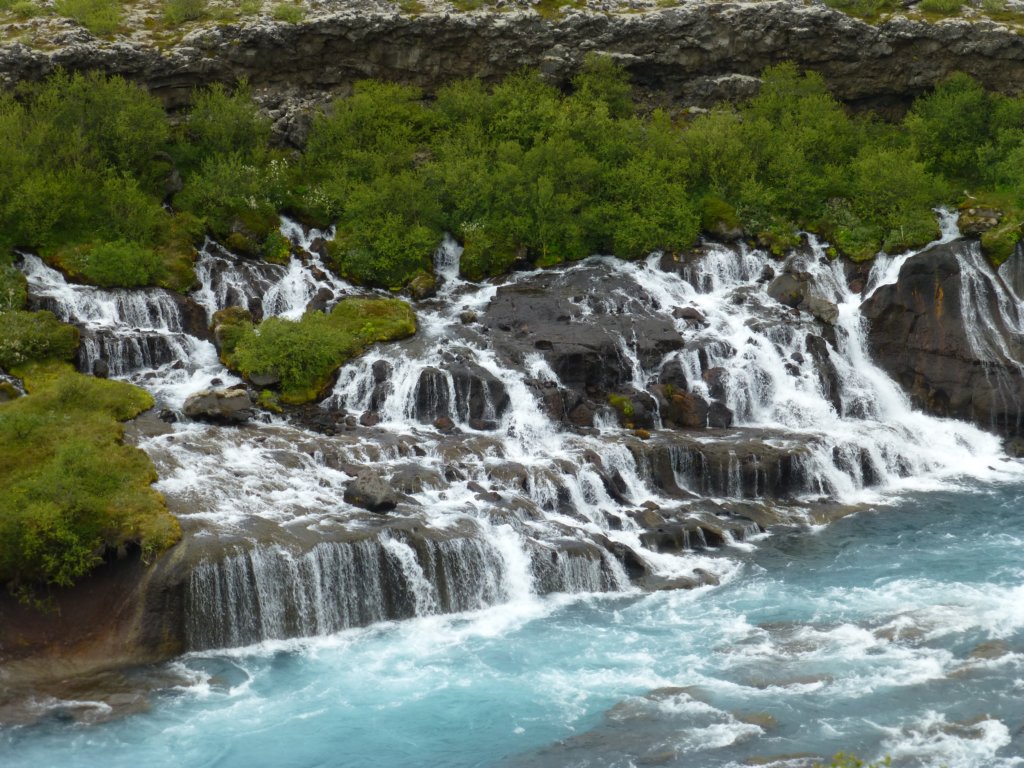 hraunfossar3.jpg