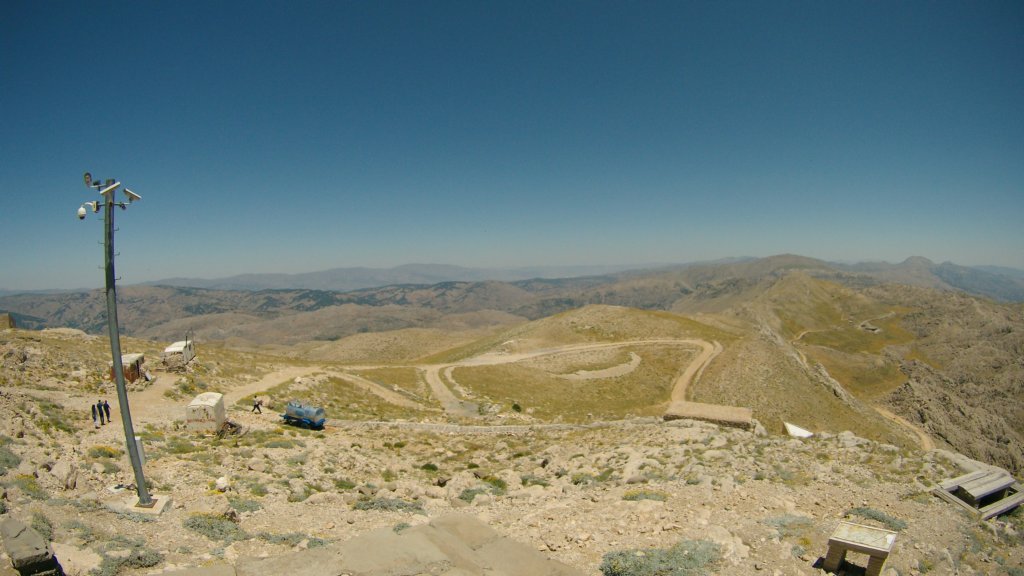 mountnemrut17.jpg