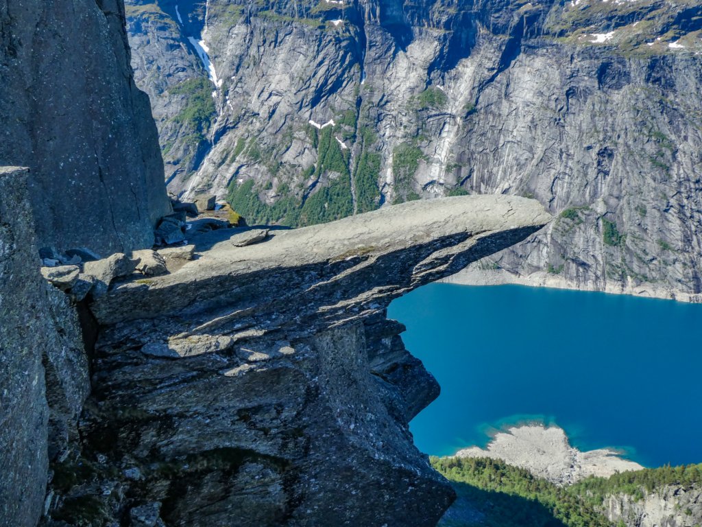 trolltunga37.jpg