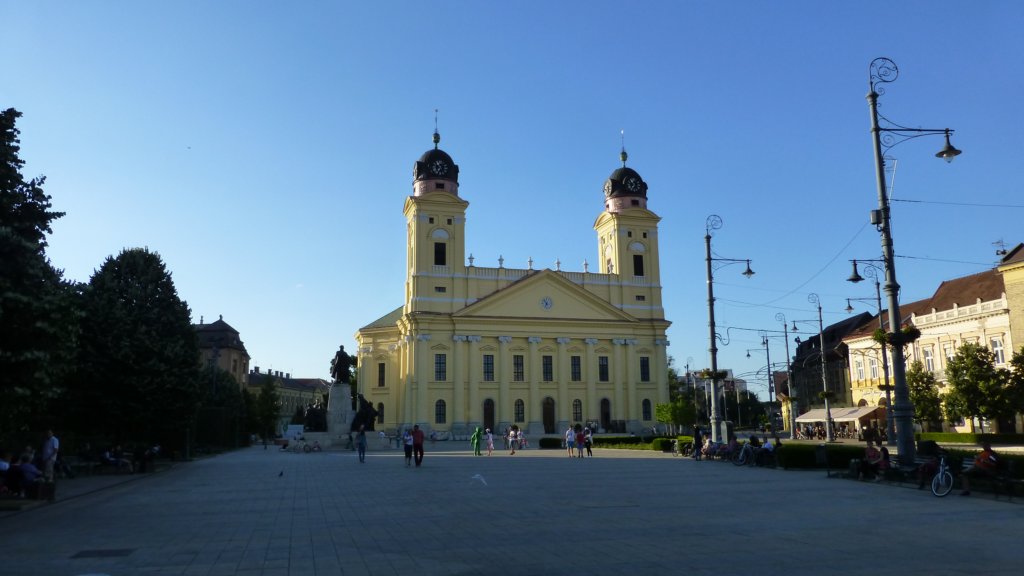 thereformedgreatchurchofdebrecen3.jpg
